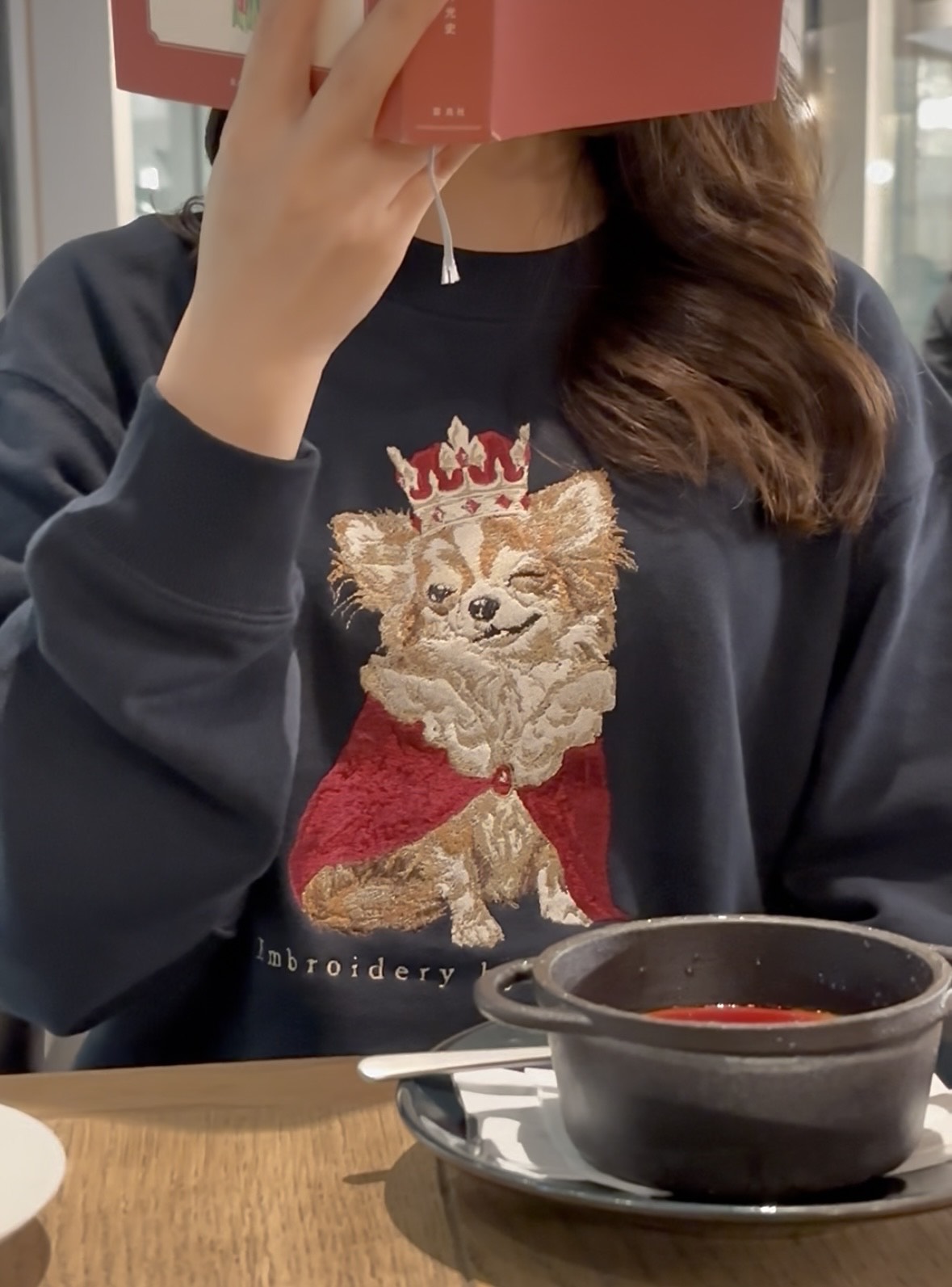 【新作】王様チワワ