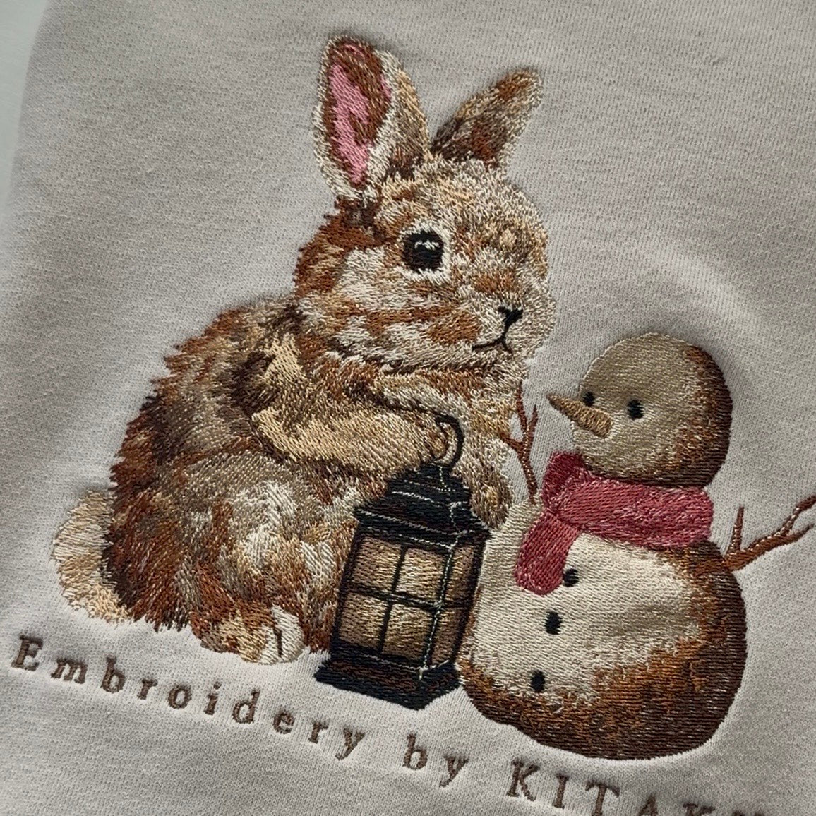 新作】雪うさぎ – 北区の刺しゅう屋