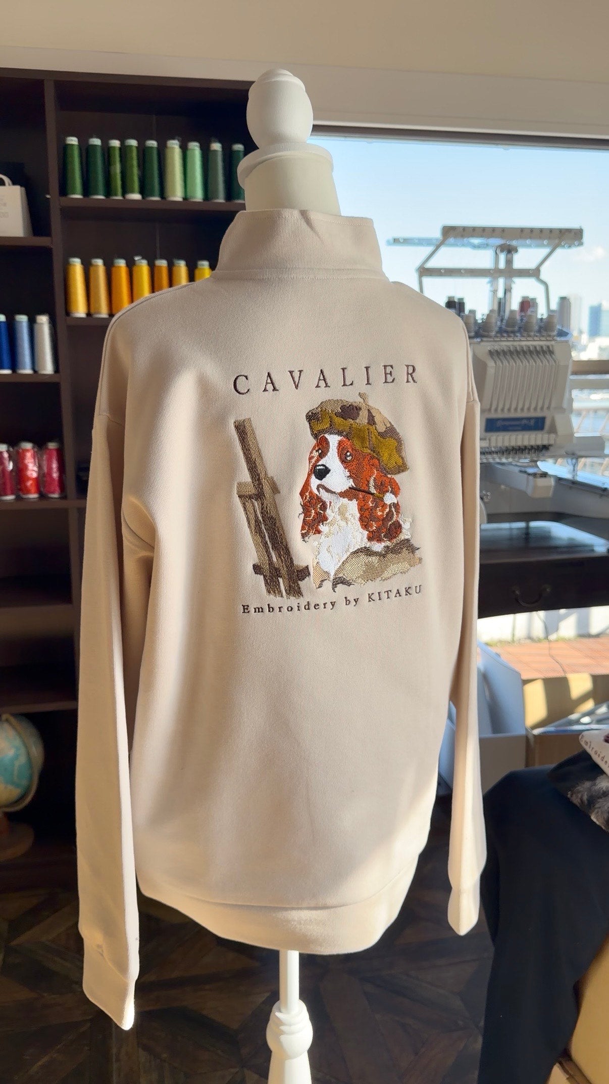 キャバリア画伯のハーフジップ