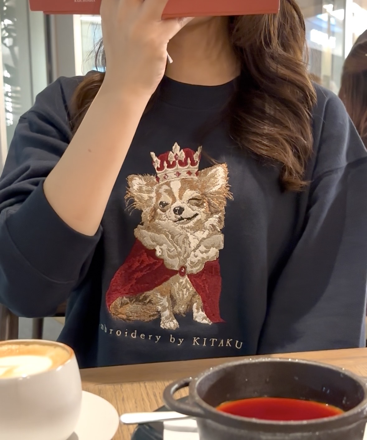 新品未使用　北区の刺しゅう屋　王様チワワ　Mサイズ 新作】王様チワワ – 北区の刺しゅう屋